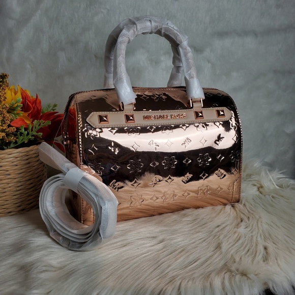 💥SALE💥Michael Kors Kara Large Duffle Satchel - Picture 3 of 7